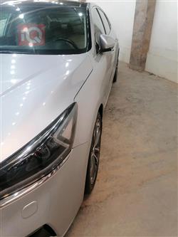 كيا كادينزا